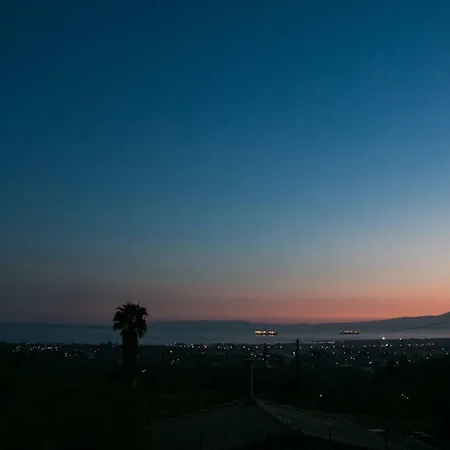 Casa Monte - *